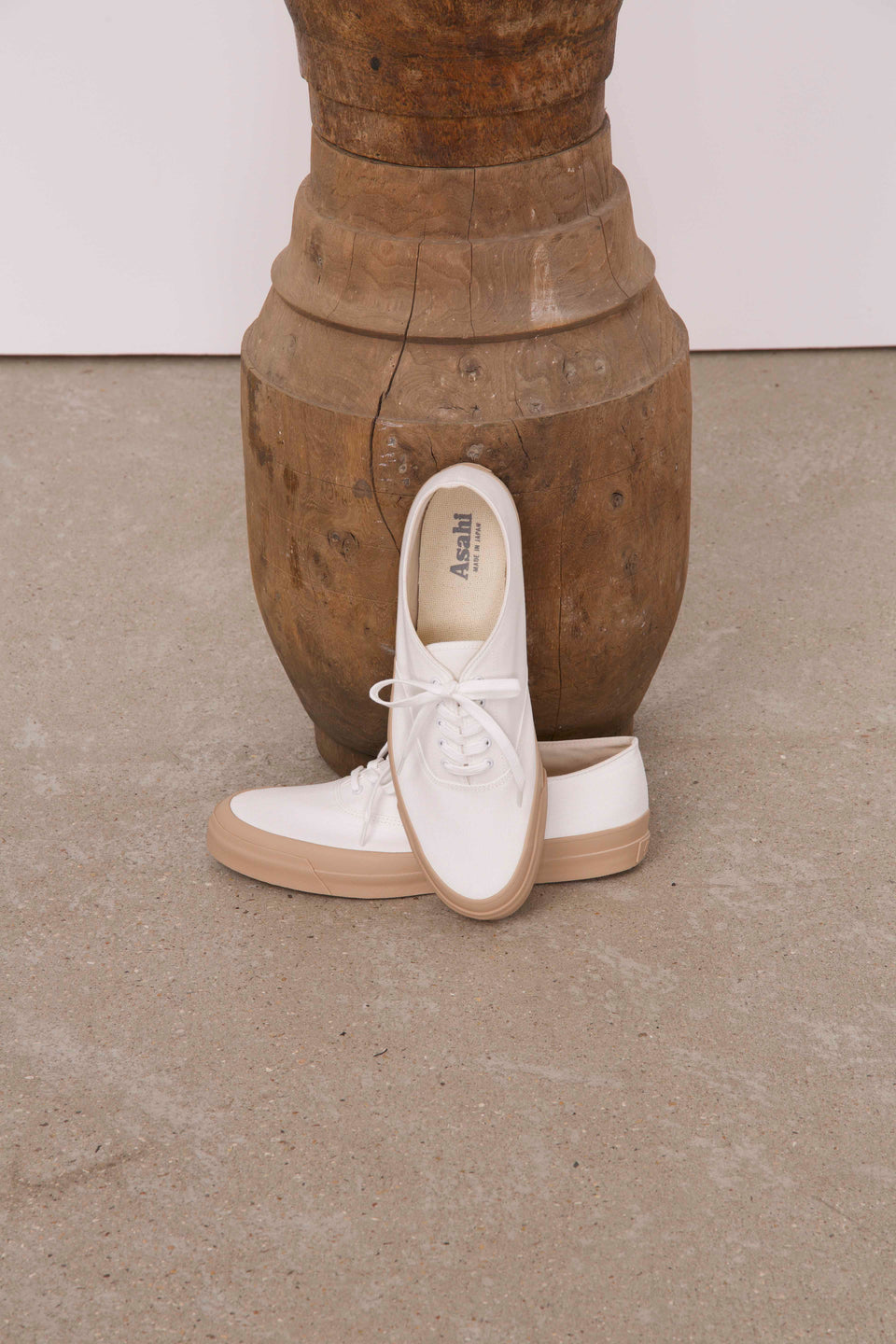 Asahi sneakers - Image 1