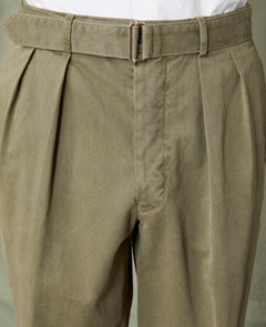 Pleated chino - Miniature 4