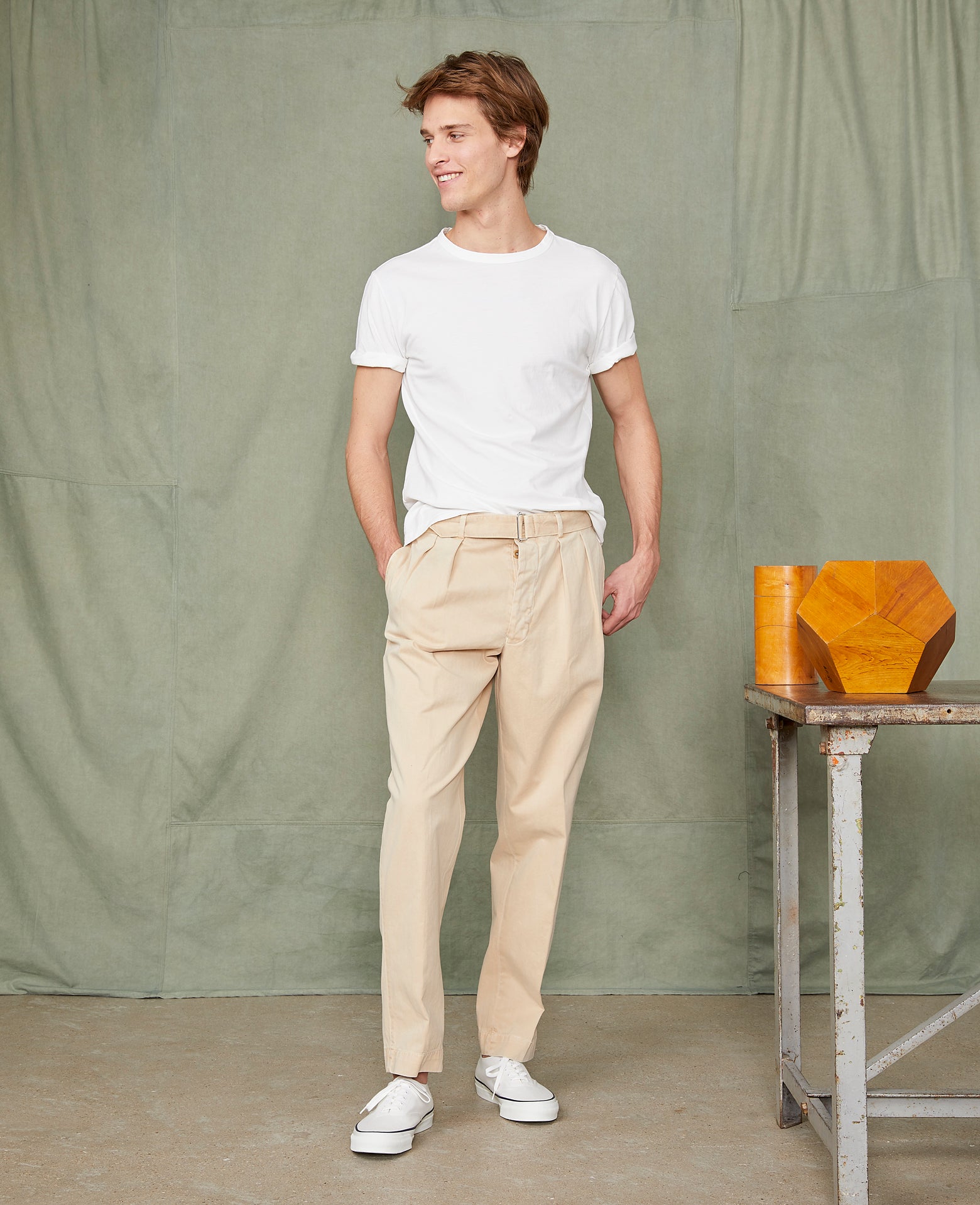 Pleated chino - Image 1