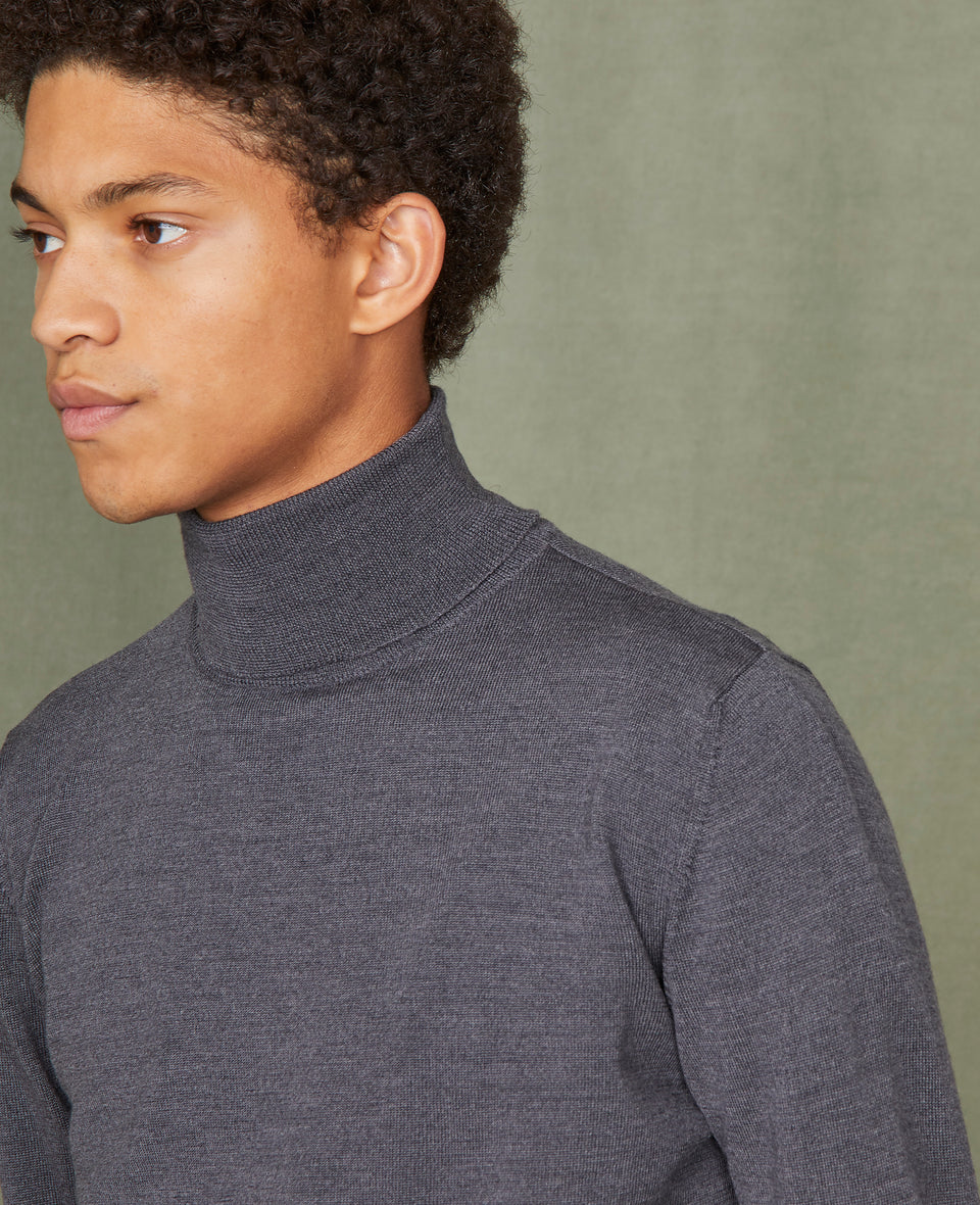 Turtleneck sweater - Image 5