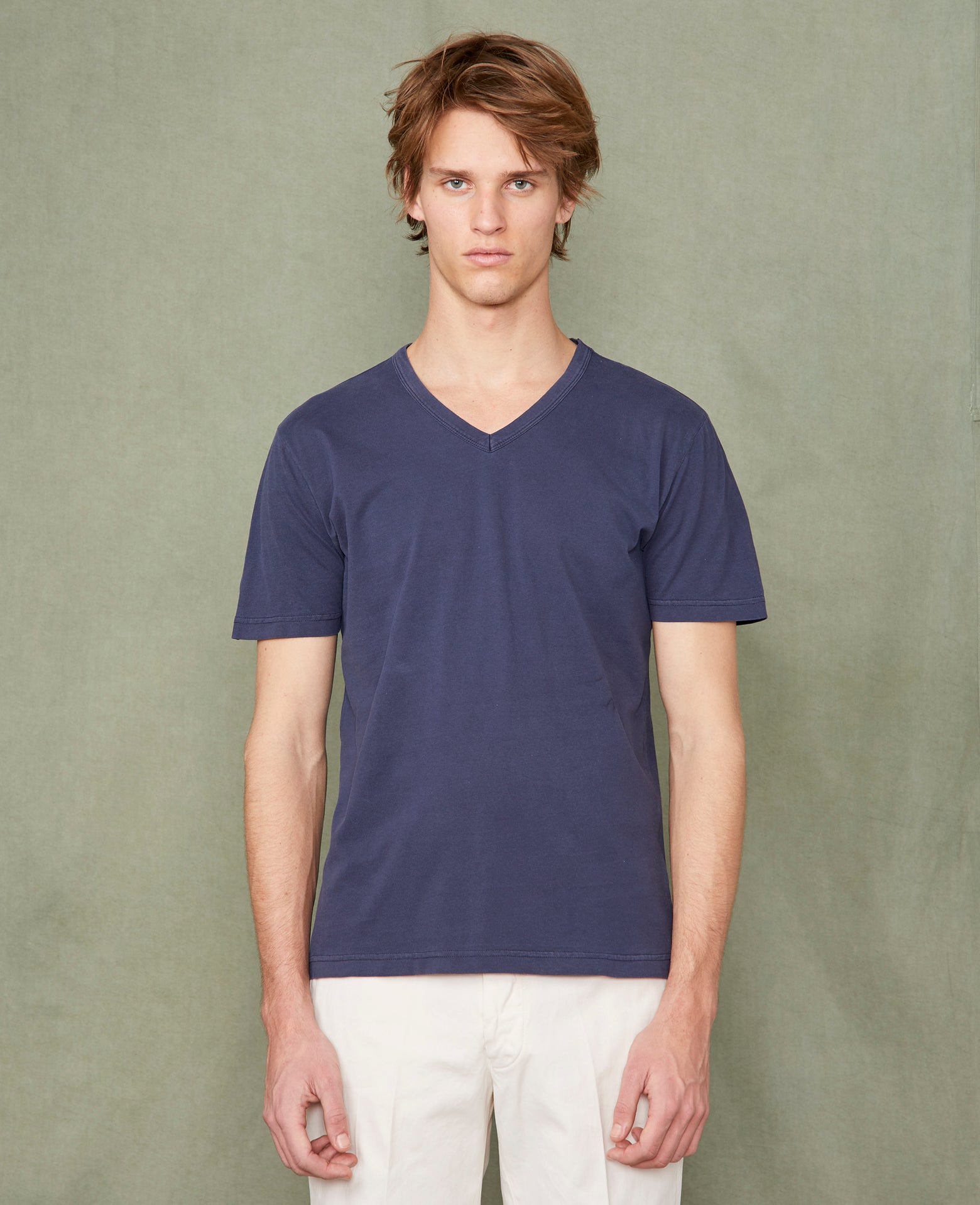 V neck t-shirt - Image 3
