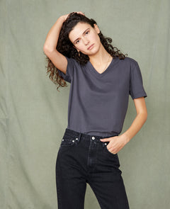 V neck t-shirt - Miniature 2