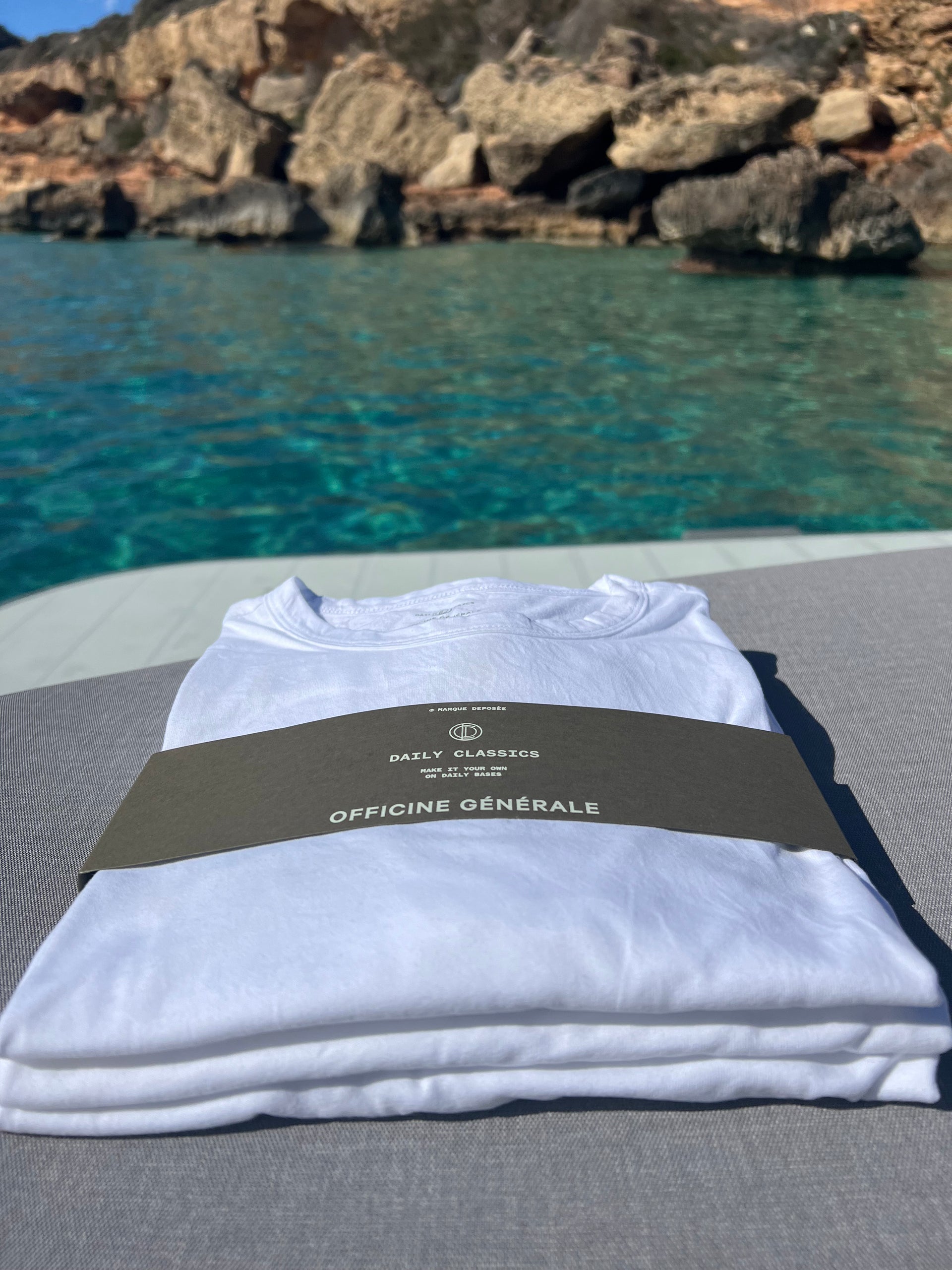 Crew neck t-shirt - Image 9