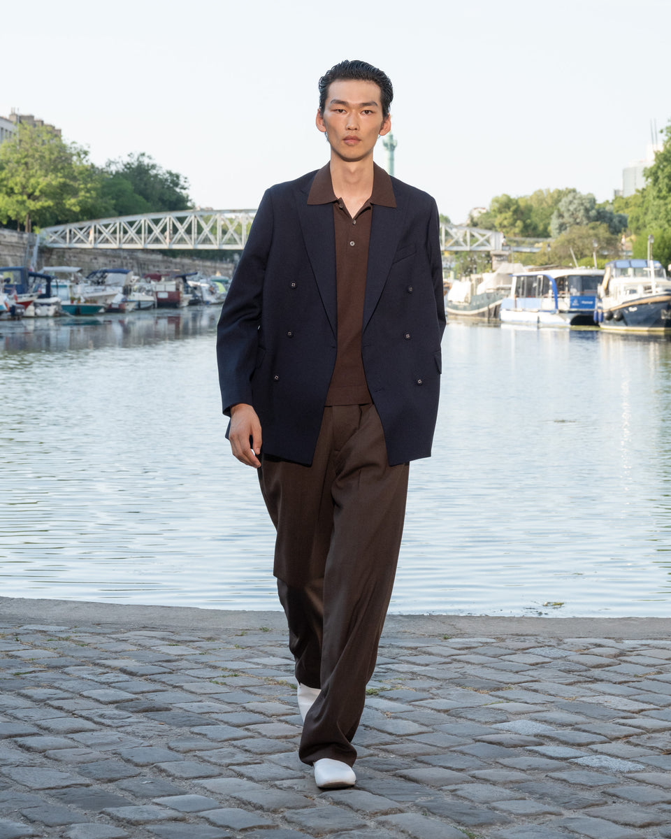 Look - 3