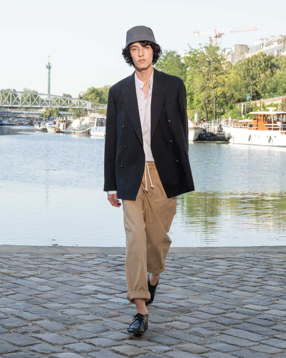 Look - 16