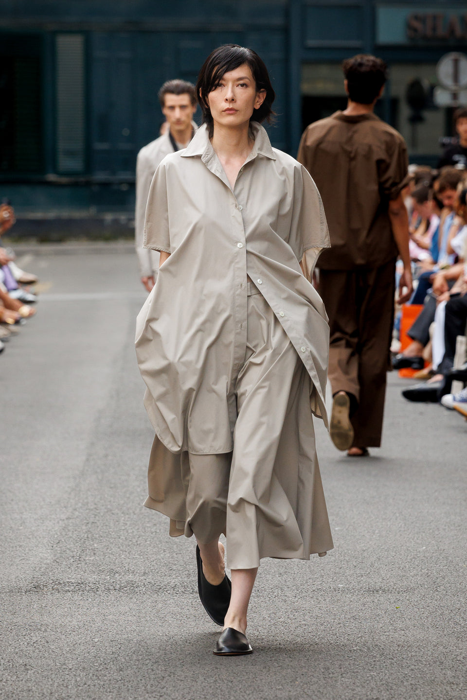 Look - 20