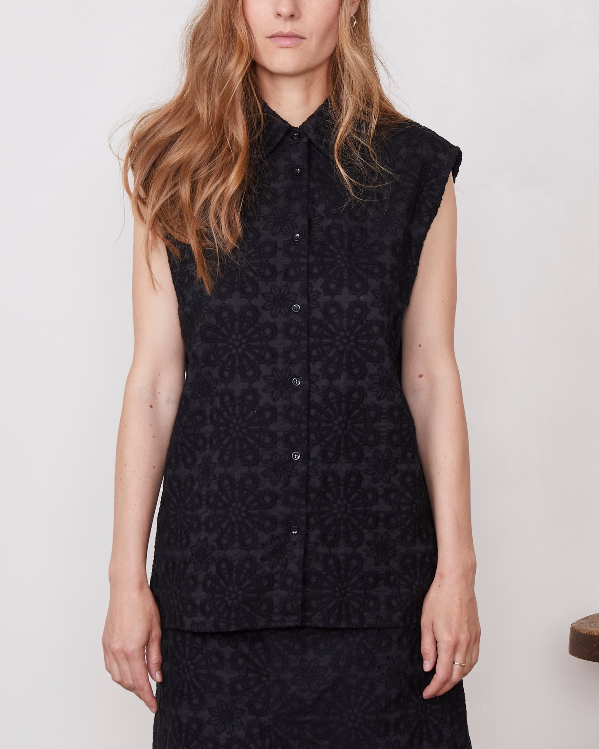 Iseult shirt 2 - Image 2