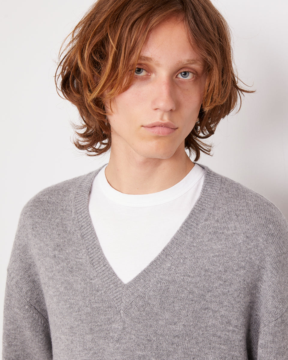 Manu vneck soft cashmere 4 - Image 4