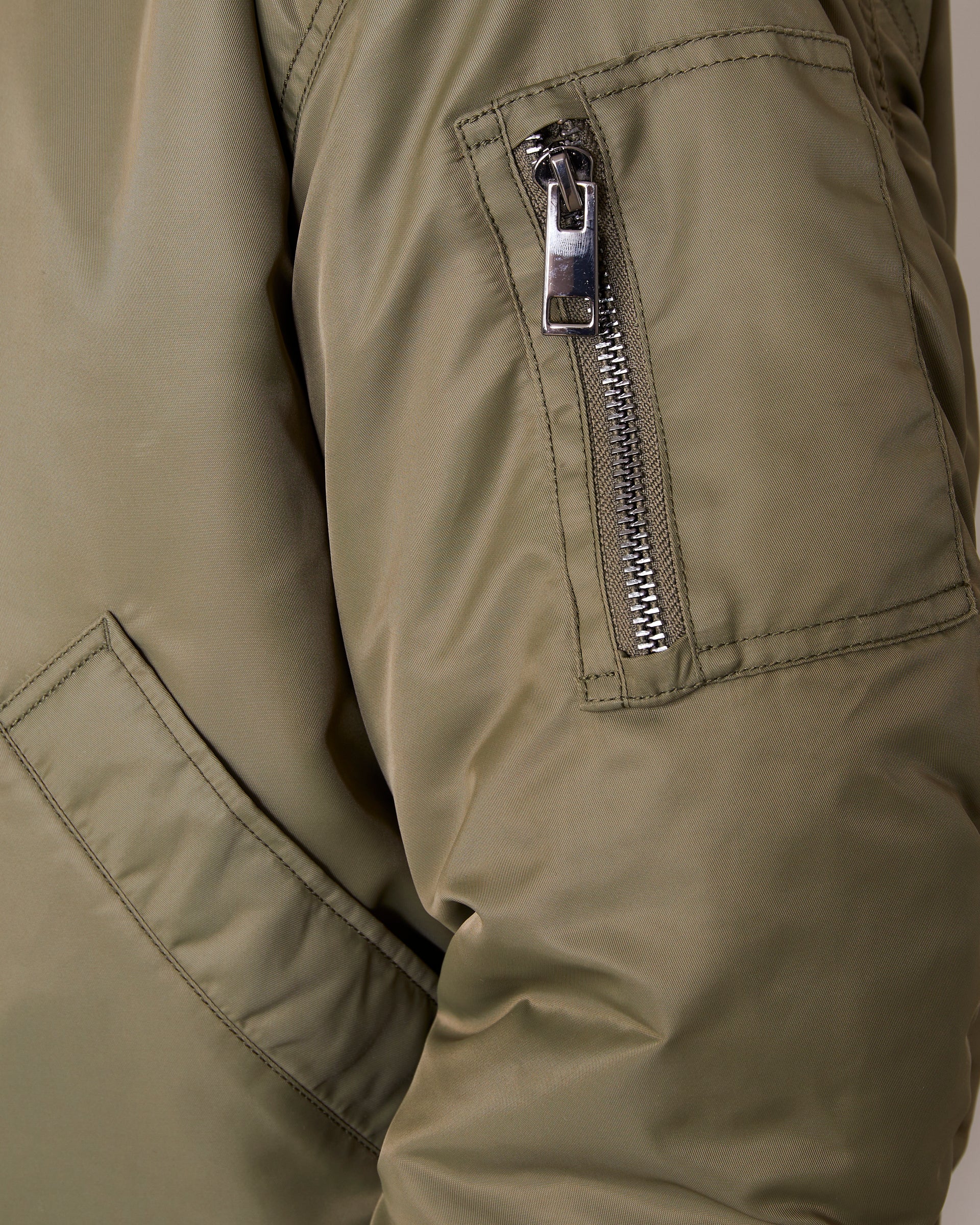 Javier bomber - Image 5