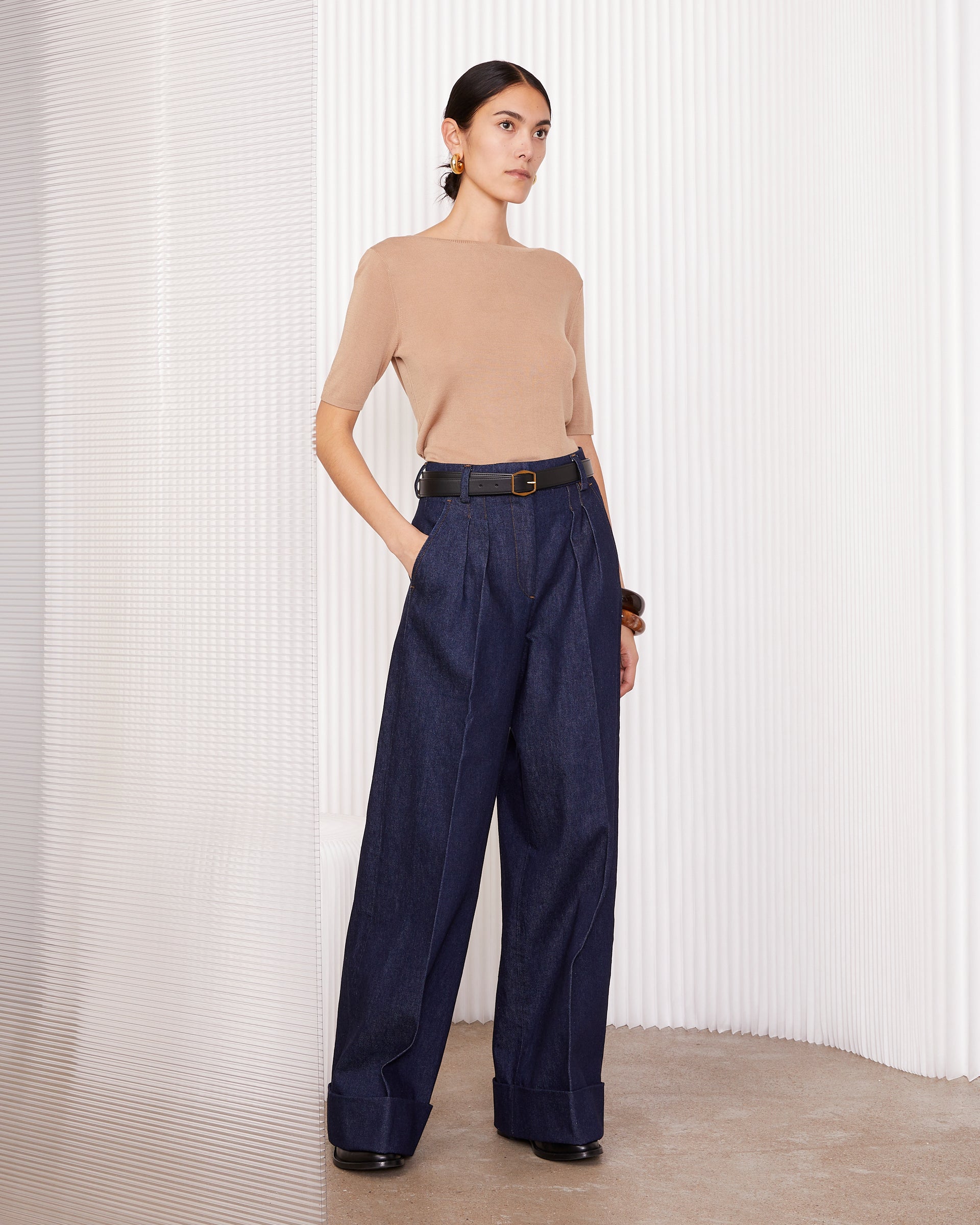 Aella chino - Image 3