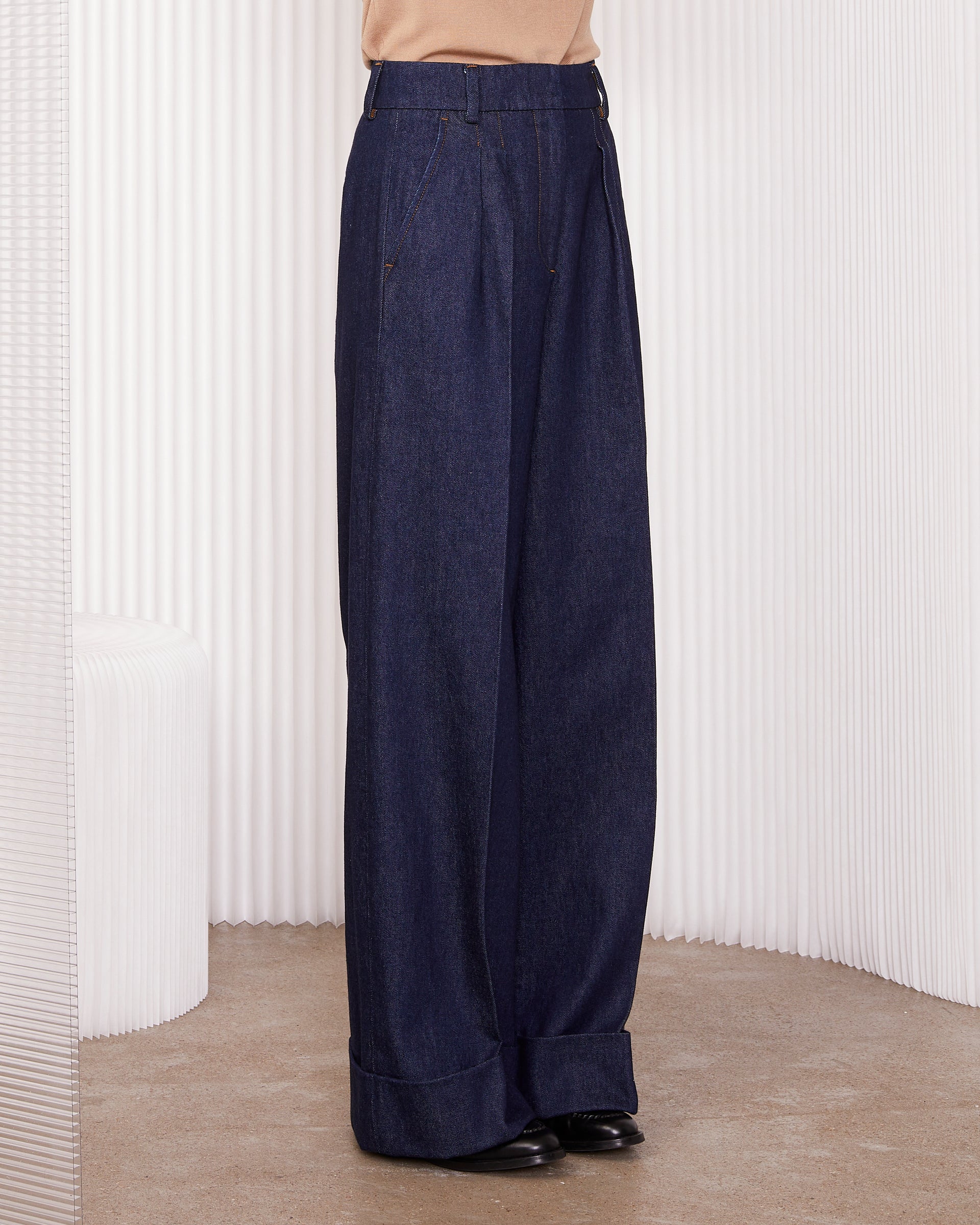 Aella chino - Image 4