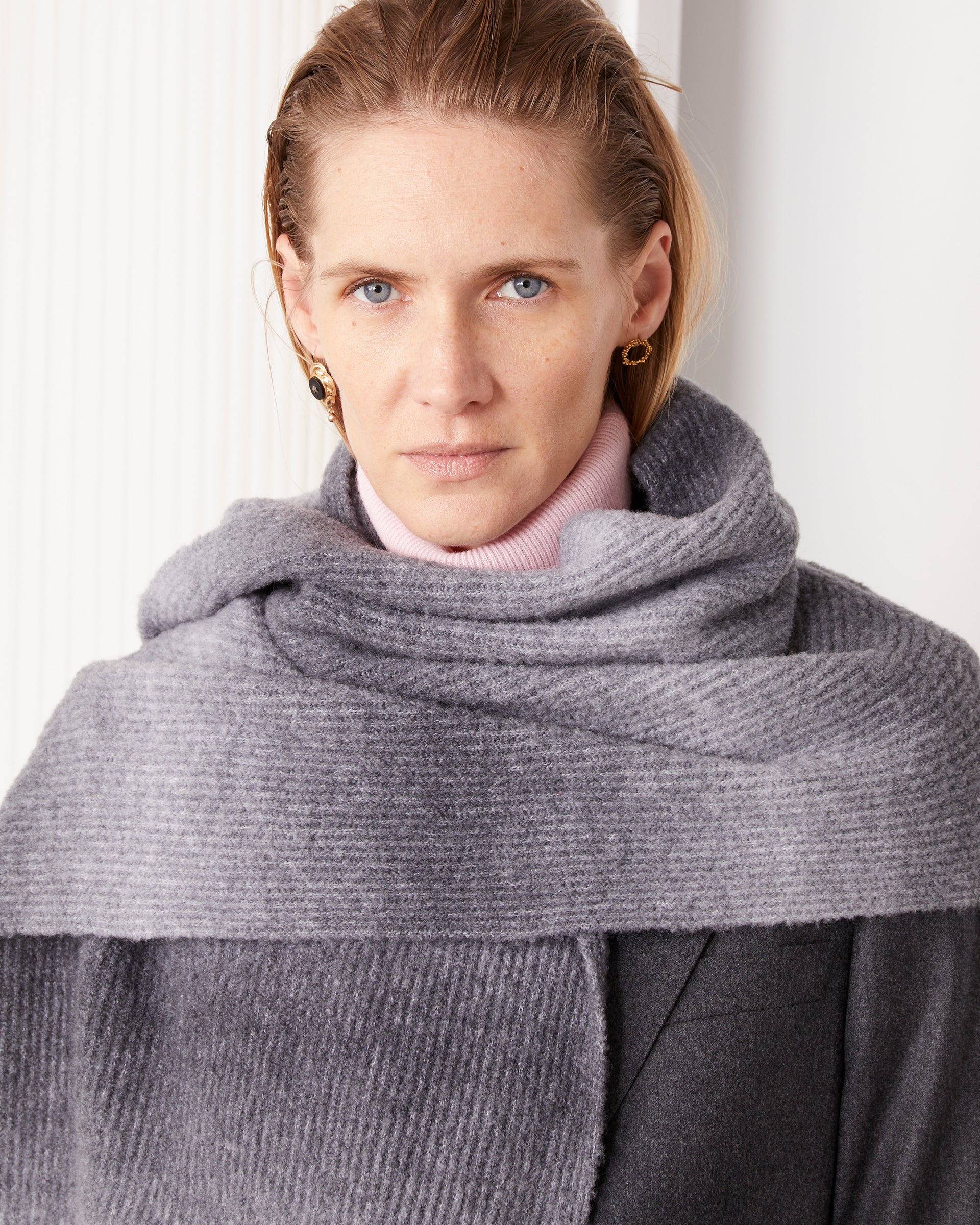 Large scarf - Image 4