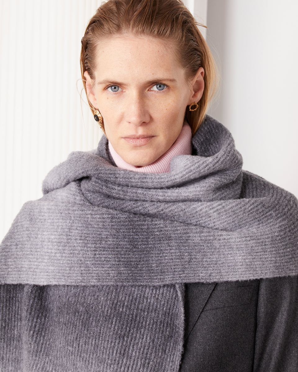 Large scarf - Image 4