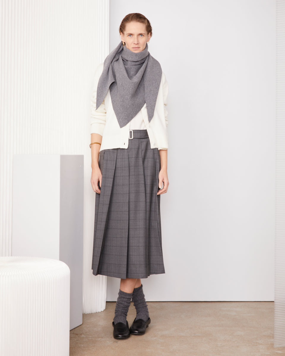 Triangle scarf - Image 4