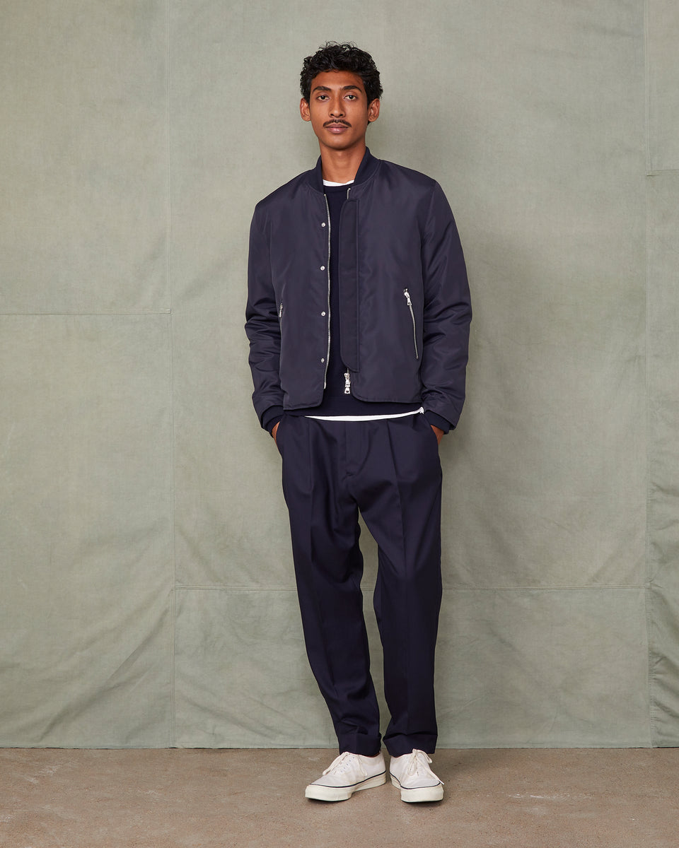 Efy bomber - Image 1