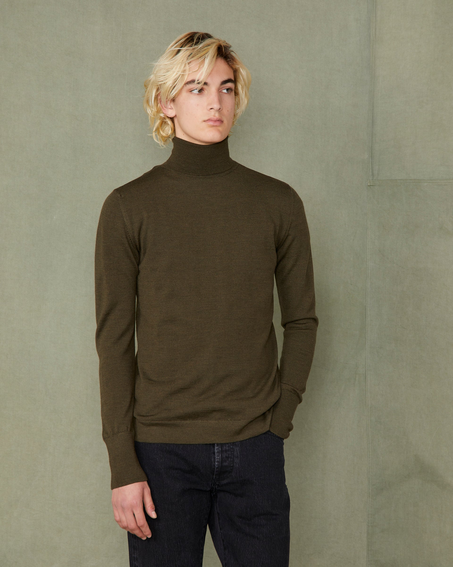Turtleneck sweater - Image 2