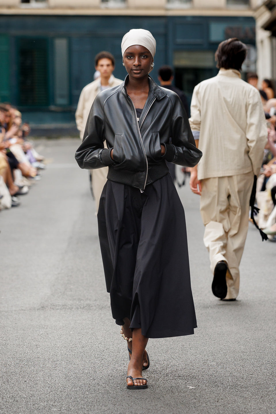 Look - 27
