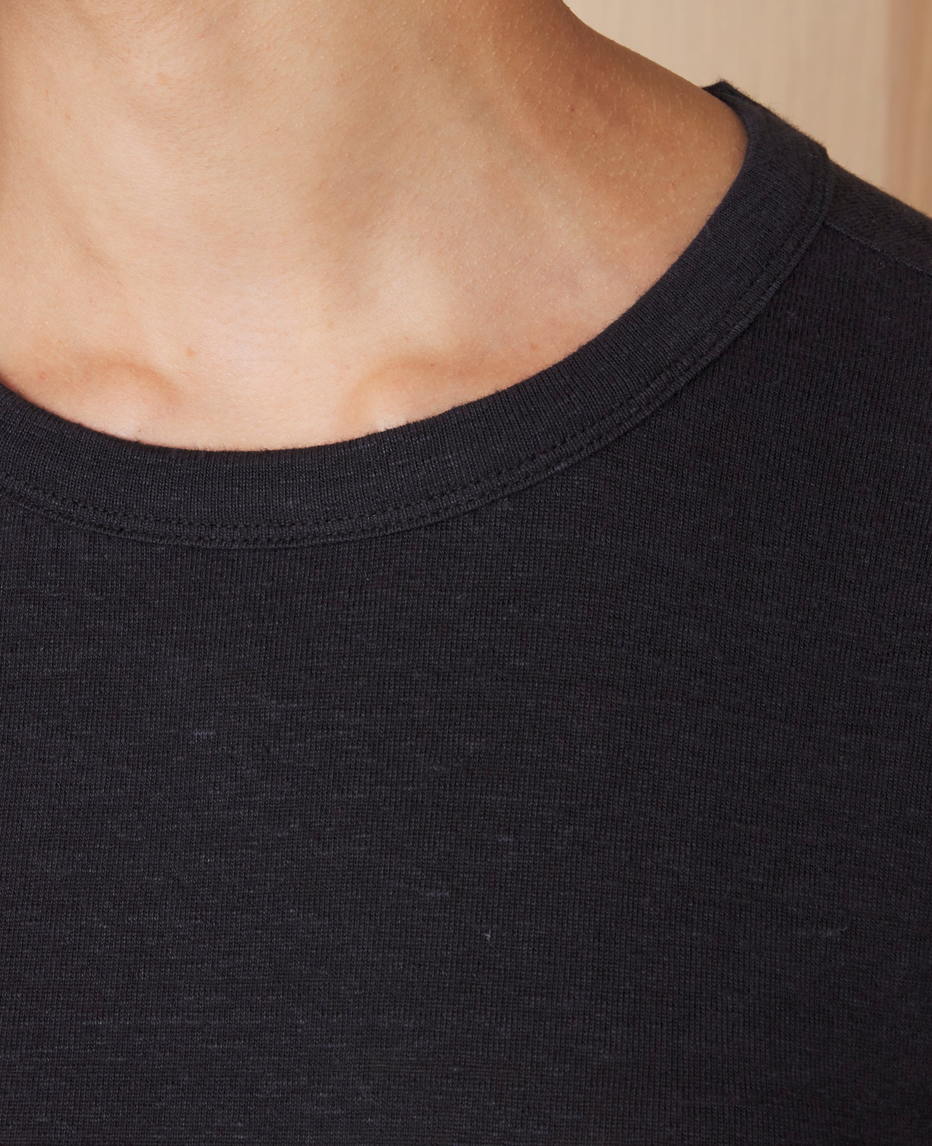 Lara t-shirt 4 - Image 4