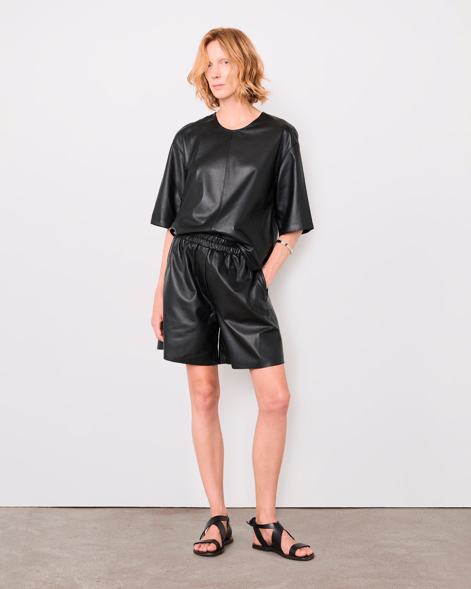 Jona short