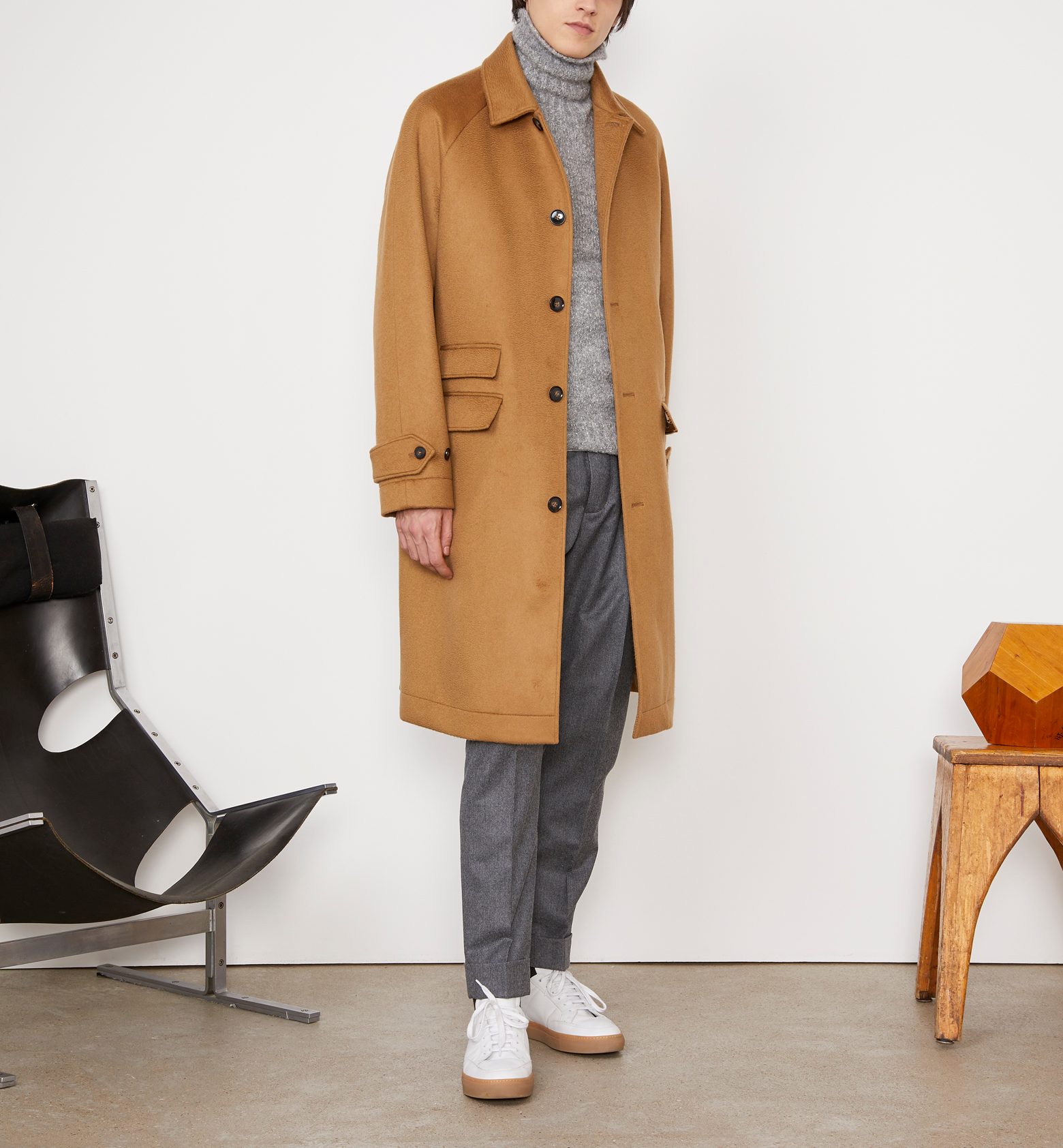 Foster coat - Image 1