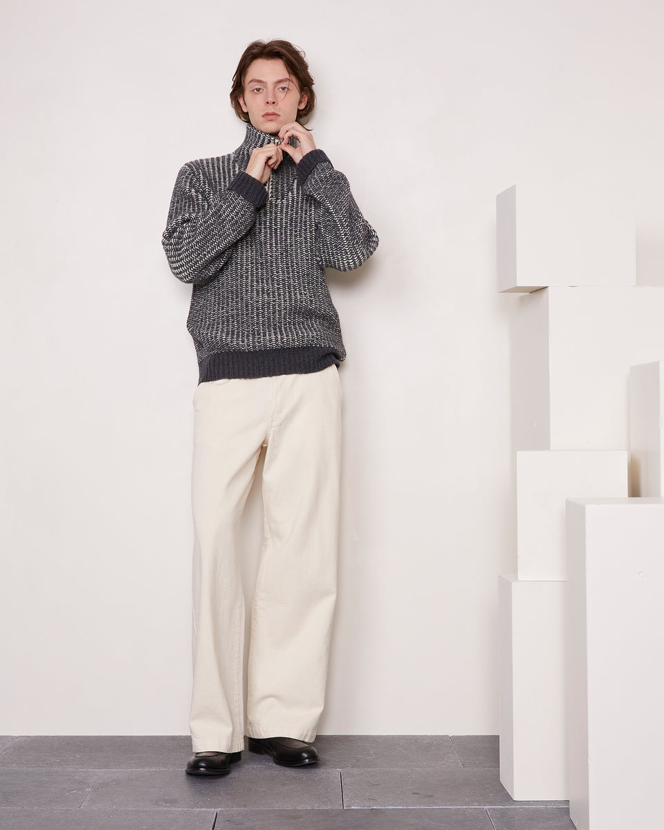 Tarek sweater - Image 1