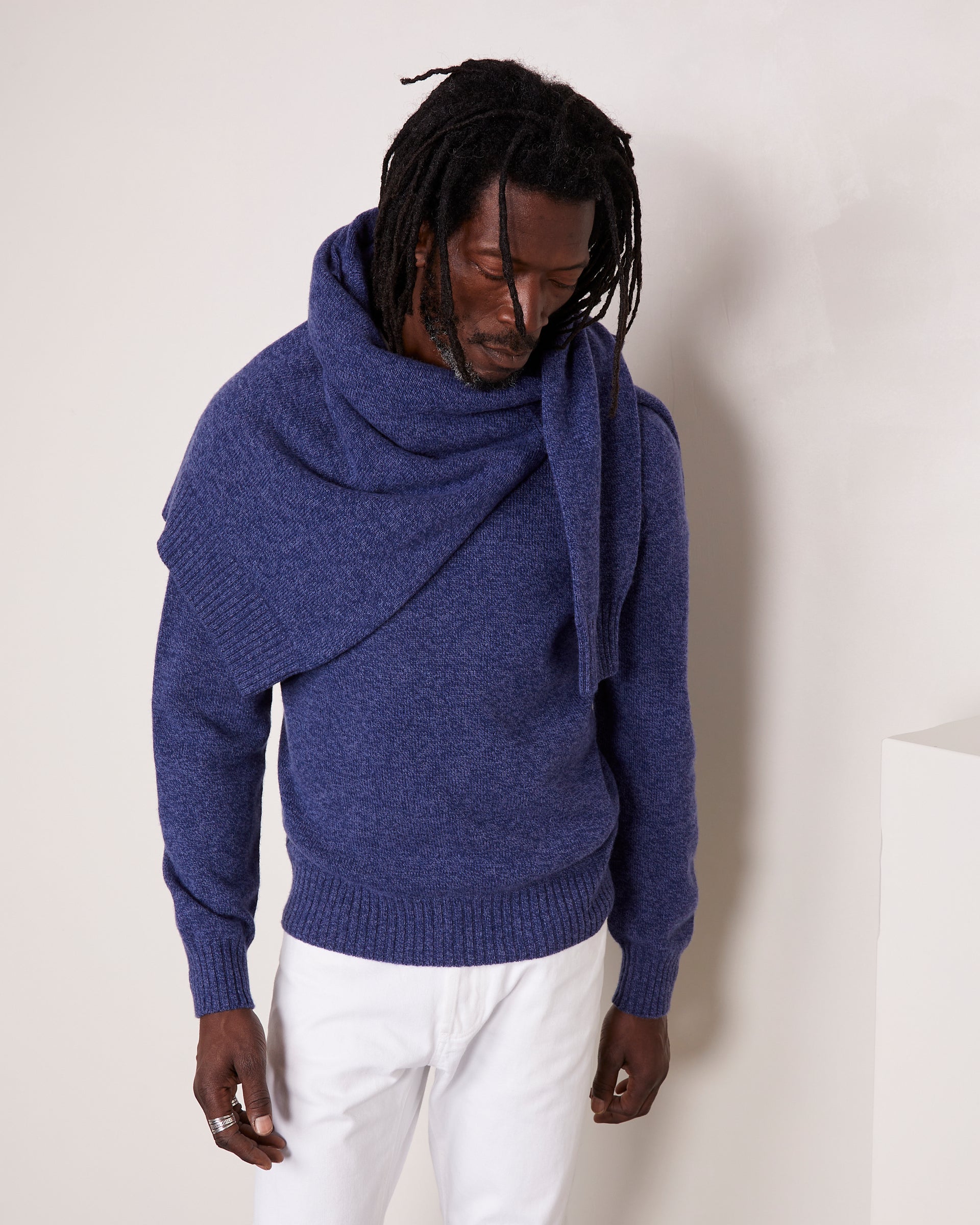 Seamless sweater - Image 1