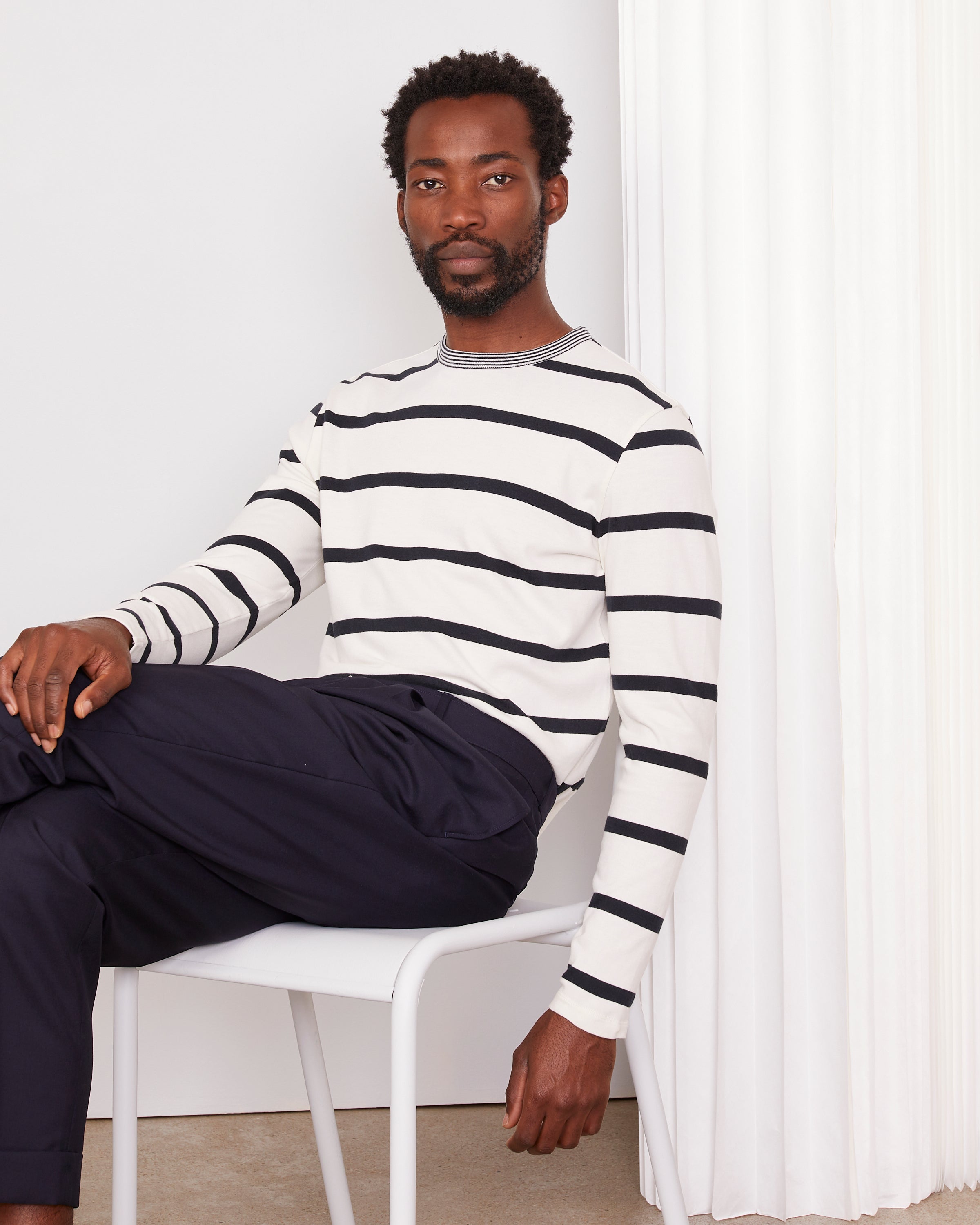 【関税込み】Officine Generale オフホワイト ポケットTシャツ Officine Générale Off-White Pocket T-Shirt - T-Shirts