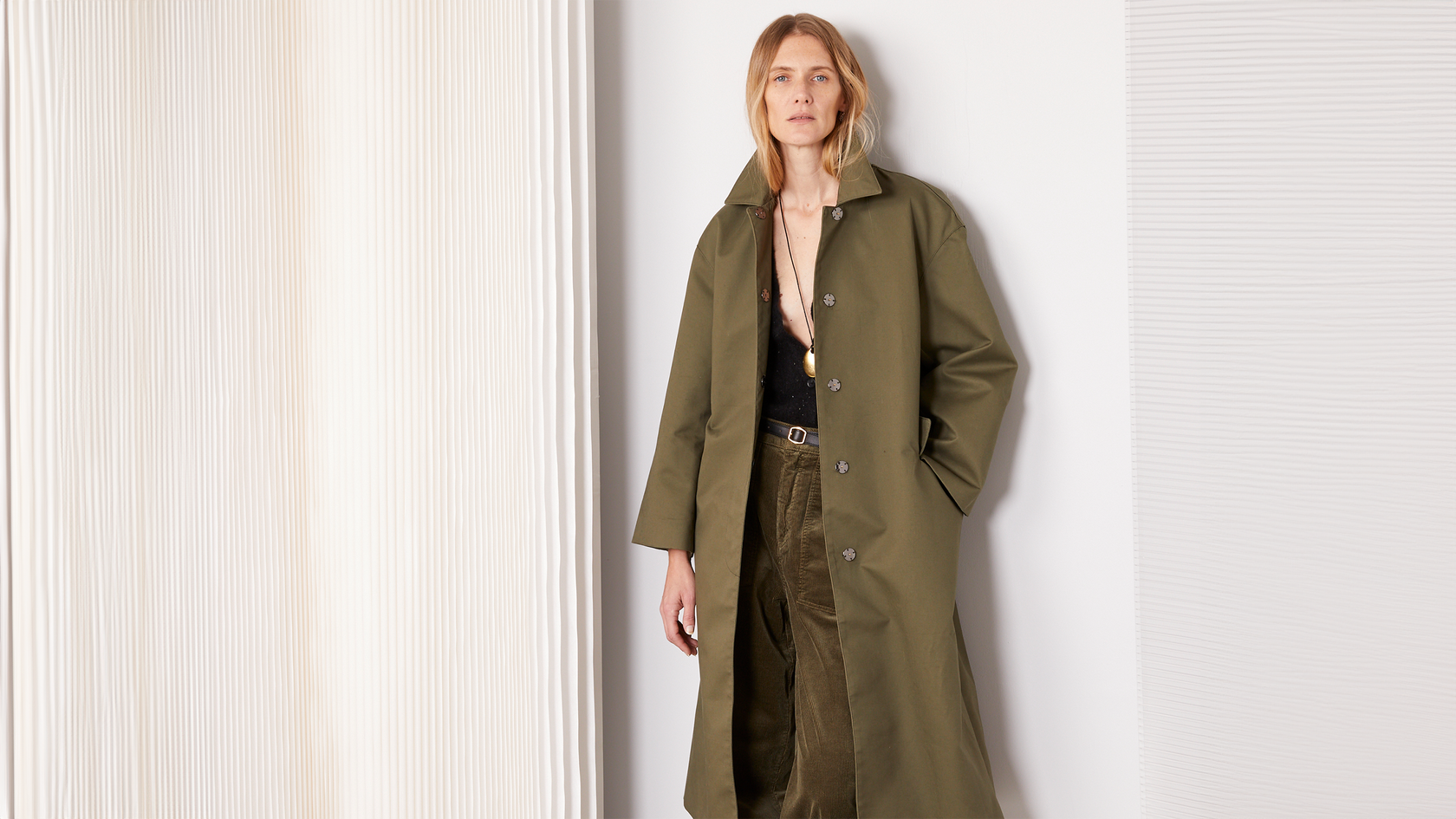 Officine Generale テーラードジャケット　ウィメンズ レディース Officine Generale ジャケット | オンラインセールは