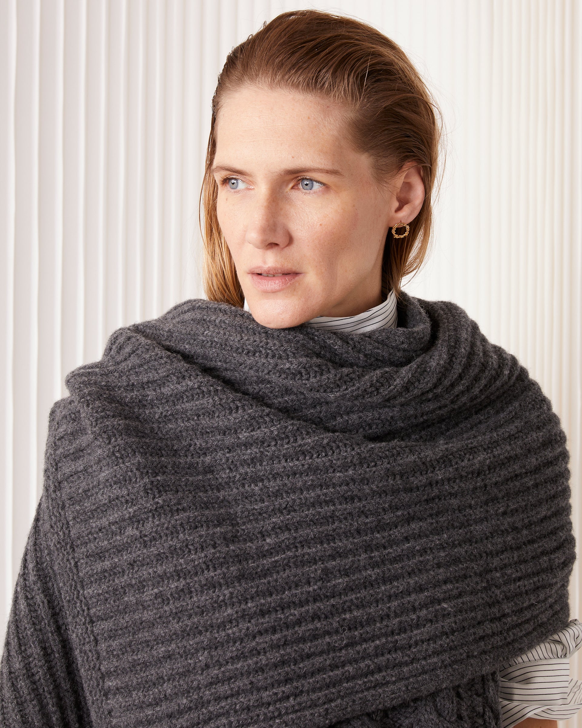 Large scarf - Image 1