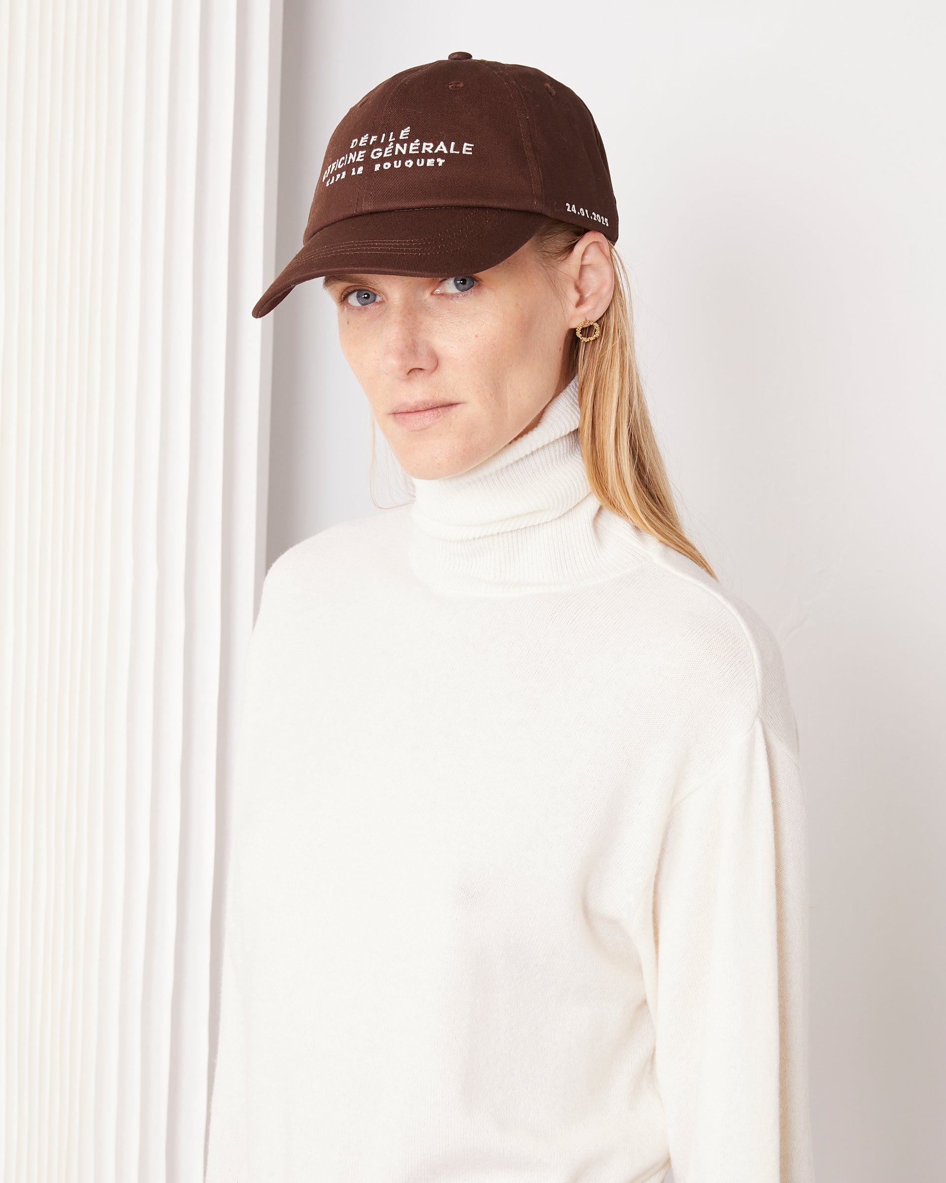 Runway cap - Image 5